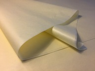 krém, pergamenový papier bez obsahu kyselín, 140 listov