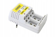 Nabíjačka na batérie 4xAA 4xAAA 2x 6F22 9V Nabíjačka na batérie 4xAA 4xAAA 2x 6F22 9V