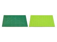 Samoopravná podložka na rezanie 600x450mm, 2-stranná, zelená Samoopravná podložka na rezanie 600x450mm, 2-stranná, zelená