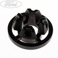 KUGA MK2 ESCAPE HOOD ROD zapínanie na priechodku KUGA MK2 ESCAPE HOOD ROD zapínanie na priechodku