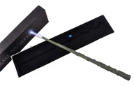 HERMIONE LED svietiaci prútik Harry Potter HERMIONE LED svietiaci prútik Harry Potter