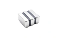 Neodymový tanierový magnet MPŁ 40x20x10 N38 2 ks Neodymový tanierový magnet MPŁ 40x20x10 N38 2 ks