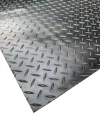 DIAMANTOVÁ gumová podlahová krytina 3 mm (0,5 m x 1,2 m) DIAMANTOVÁ gumová podlahová krytina 3 mm (0,5 m x 1,2 m)