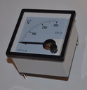 Panelový voltmeter 300V AC analógový merač CP72