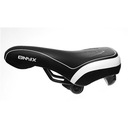 ONYX čierne sedlo na bicykel s bielym pruhom