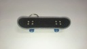 Prívesok na kľúče na hmatník Mini Skateboard