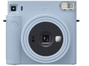 Modrý fotoaparát FUJIFILM Instax Square SQ1