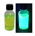 Fluo lak žiariace v UV zelenej modrej farbe fluorescencie