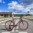 Bicykel Baluma Single Speed ​​Red Cherry veľkosť 56
