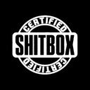 Nálepka na auto CERTIFIKOVANÝ SHITBOX v bielej farbe