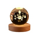 3D LED SKLENENÁ GUĽOVÁ LAMPA ASTRONAUT SPACE DARČEK