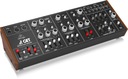 Behringer CAT - analógový syntetizátor