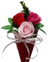 Kytica mydlových ruží, Deň žien, Valentín