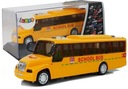 Školský autobus hrá zvuk otvárania dverí