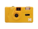 Žltý analógový 35 mm film fotoaparátu KODAK M35