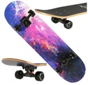 Klasický drevený skateboard pre začiatočníkov