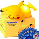 MAGICKÁ LED NOČNÁ LAMPA PIKACHU POKEMON V SADA 10 DARČEKOVÝCH KARTÁCH