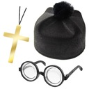 Prestrojenie oblečenia, biret, klobúk, náhrdelník, kríž, okuliare, kňazské atribúty