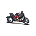 Zberateľský model DUCATI Diavel Carbon 1:18