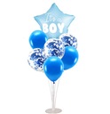 Balónikové dekorácie stoja za Baby Shower Boy