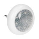 LED nočná lampa do zásuvky so 120-stupňovým pohybovým senzorom