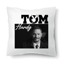 BIELY VANKÚŠ ZA DARČEK PRE FANOUŠKU TOM HARDY Prevedenia