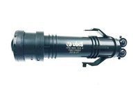 DRYSKA OSTREKOVANIA SVETLOMETU VW TOUAREG FL 14-17 P