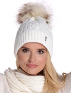 Krémová vlnená čiapka na fleece s brmbolcom C17 Krémová vlnená čiapka na fleece s brmbolcom C17