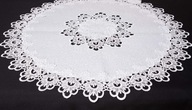 GUIPURA OBRUS 150 CM ECRU KRUH NA UBROUSKY GUIPURA OBRUS 150 CM ECRU KRUH NA UBROUSKY