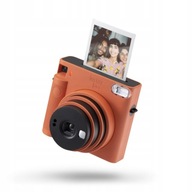 Oranžový fotoaparát Fujifilm Instax Square SQ1