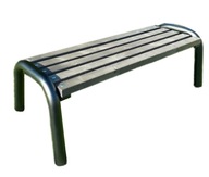 Záhradná parková lavička s kovovými nohami