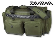 Taška Daiwa Black Widow 70 l.