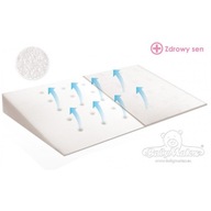 Babymatex klinový detský vankúšik 40x36 cm Babymatex klinový detský vankúšik 40x36 cm