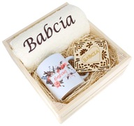 SKVELÝ DARČEK PRE BABIČKU UTERÁK + KRABIČKA NA HRNKY SKVELÝ DARČEK PRE BABIČKU UTERÁK + KRABIČKA NA HRNKY