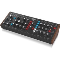 Analógový syntetizátor Behringer MODEL D Analógový syntetizátor Behringer MODEL D