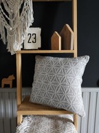 Vzorovaná obliečka na vankúš 40x40 v boho štýle, etno sivá Vzorovaná obliečka na vankúš 40x40 v boho štýle, etno sivá