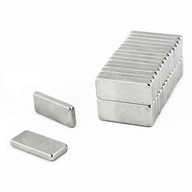 NEODYMOVÝ MAGNET 15x5,5x1,8 N38 - 30 KS