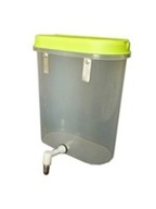 VODA pre králiky, 2L napájačky, napájačky pre králiky, LN VODA pre králiky, 2L napájačky, napájačky pre králiky, LN
