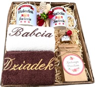 Darček pre babku a dedka ku Dňu matiek KRÁSNY KOŠÍK Hrnčeky Utierky Darček pre babku a dedka ku Dňu matiek KRÁSNY KOŠÍK Hrnčeky Utierky
