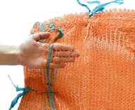 SILNÉ RAŠELOVÉ VRECKÁ NA ZEMIAKY A CIBUĽU DREVENÉ 42x60 15kg ORANŽOVÉ S POUČKOU SILNÉ RAŠELOVÉ VRECKÁ NA ZEMIAKY A CIBUĽU DREVENÉ 42x60 15kg ORANŽOVÉ S POUČKOU