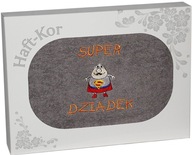 UTERÁK S VÝŠIVKOU DEŇ STARÝCH RODIČOV 70x140 AKO DARČEK UTERÁK S VÝŠIVKOU DEŇ STARÝCH RODIČOV 70x140 AKO DARČEK