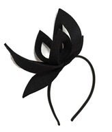 elegantná čierna čelenka fascinator na svadbu elegantná čierna čelenka fascinator na svadbu