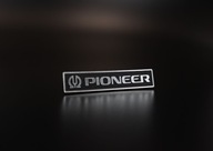 Kompatibilné s logom Pioneer. 60 x 13 mm
