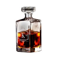 Karafa na whisky - Názov + Monogram + Rok Karafa na whisky - Názov + Monogram + Rok