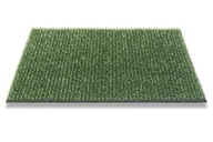 Ihlová rohožka vonku z umelej trávy