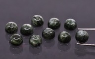 Okrúhly kabošon serafinit, priemer 6 mm Okrúhly kabošon serafinit, priemer 6 mm