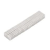 Silný neodýmový magnet na dosky 7x7x3mm N38 50ks Silný neodýmový magnet na dosky 7x7x3mm N38 50ks