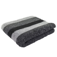 DryBed Blovi UK podložka pod psa šedé pruhy 100x75 DryBed Blovi UK podložka pod psa šedé pruhy 100x75