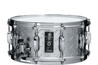 TAMA Signature Lars Ulrich 14x6,5" malý bubon TAMA Signature Lars Ulrich 14x6,5" malý bubon