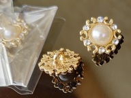 Gombík s perlou a zlatými zirkónmi, 10 kusov